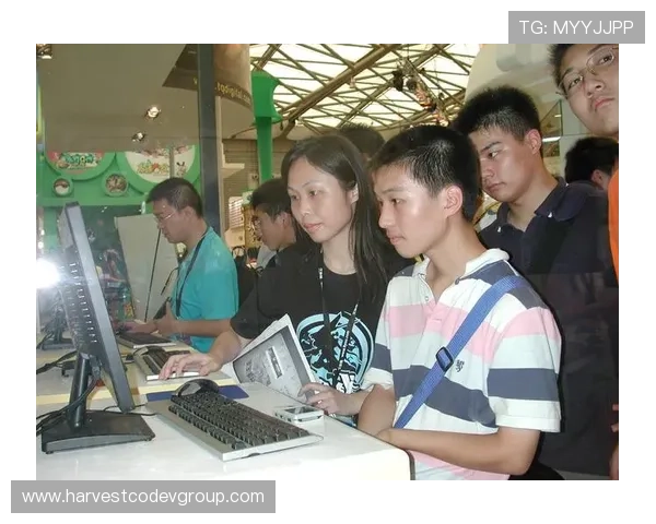 微扑克真人娱乐提供专业的客服支持，确保玩家在游戏过程中获得及时帮助与指导